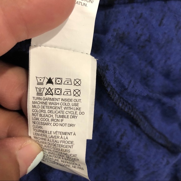 New Lucky Brand Blue All Over Printed Bell Top - Picture 6 of 6